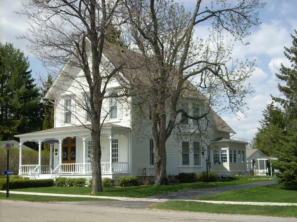 Captains Quarters Inn Bed & Breakfast Lexington MI 48450 8103592196